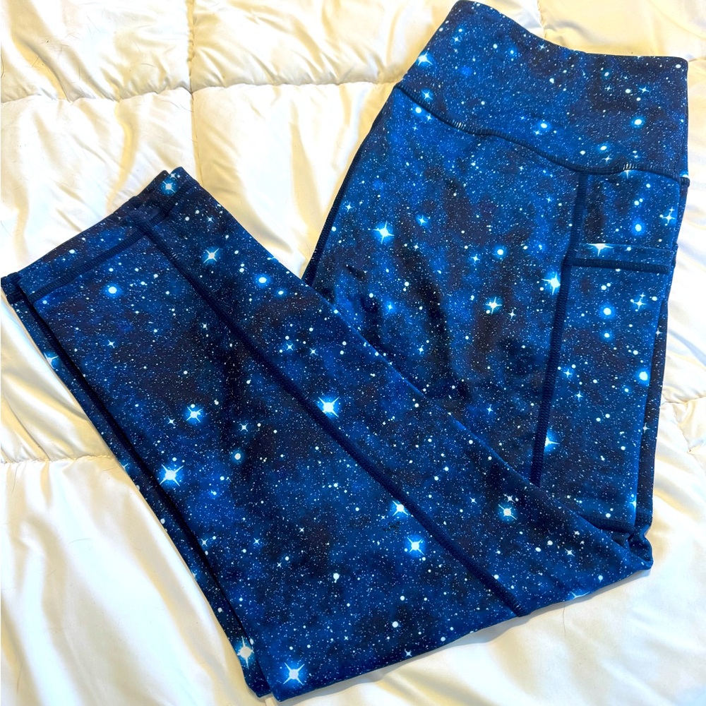 CVG Constantly Varied Gear Starlight Capri Leggings size Medium